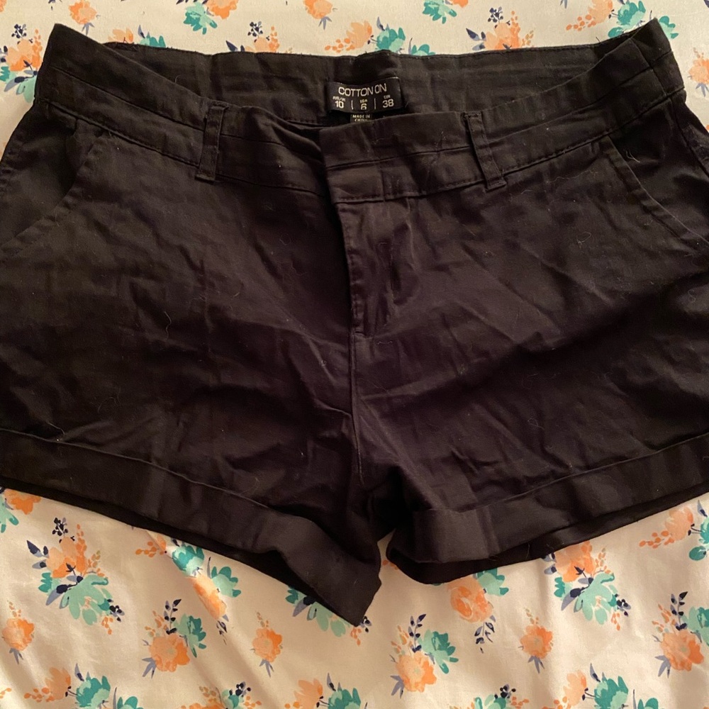 Short shorts